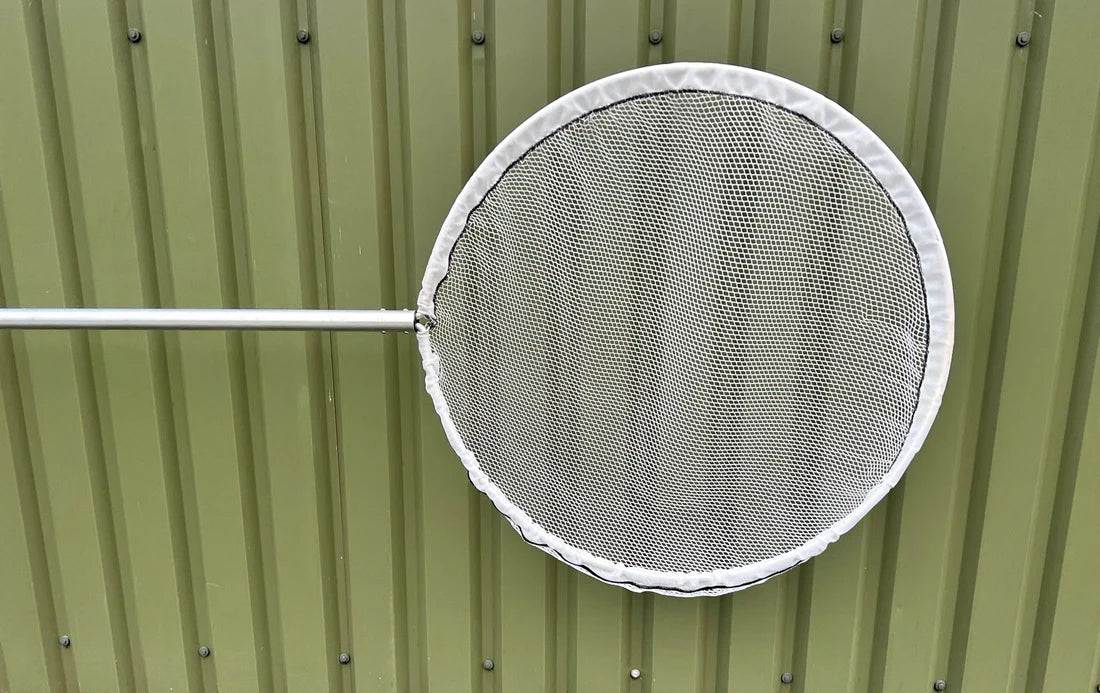 KCP High Quality Net Complete With Deluxe Carbon Fibre Handle